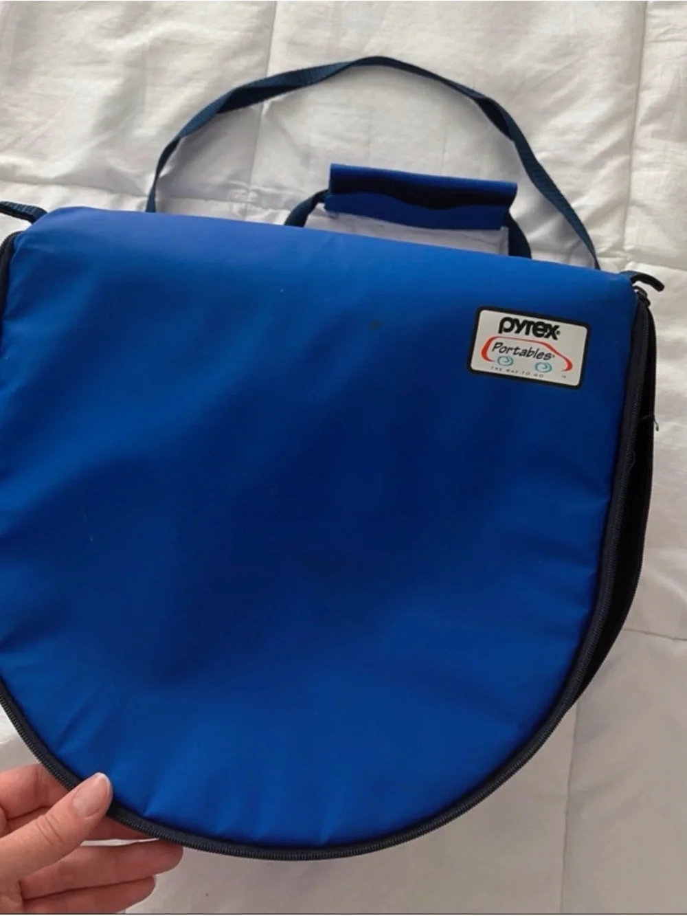 Pyrex Blue Portable Carrying Case
